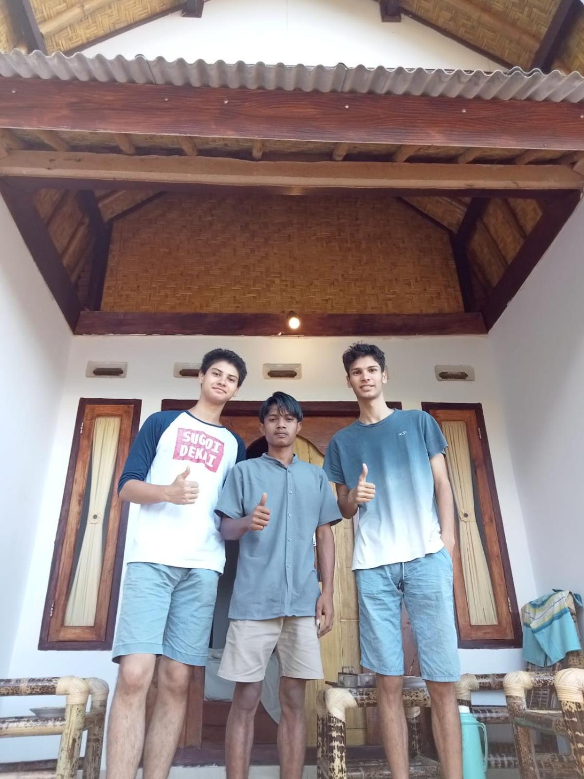 Diki Bungalows Kuta  外观 照片
