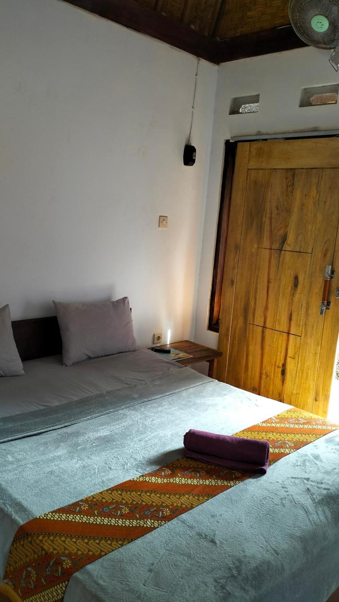 Diki Bungalows Kuta  外观 照片
